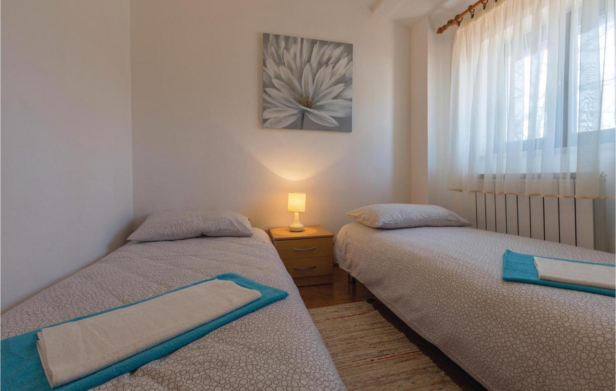 Amazing Apartment In Pazin With Wifi Katun Lindarski Buitenkant foto