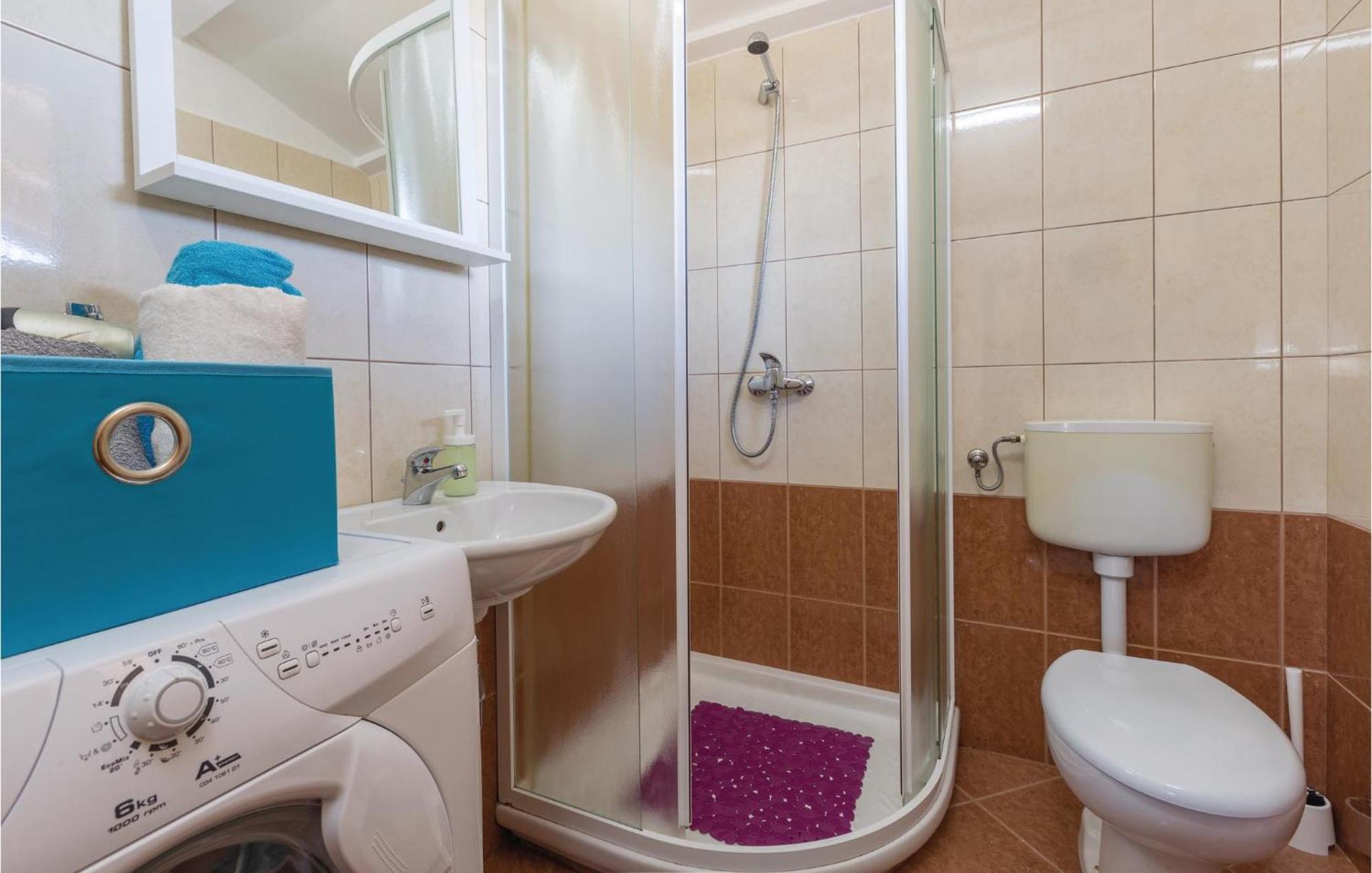 Amazing Apartment In Pazin With Wifi Katun Lindarski Buitenkant foto