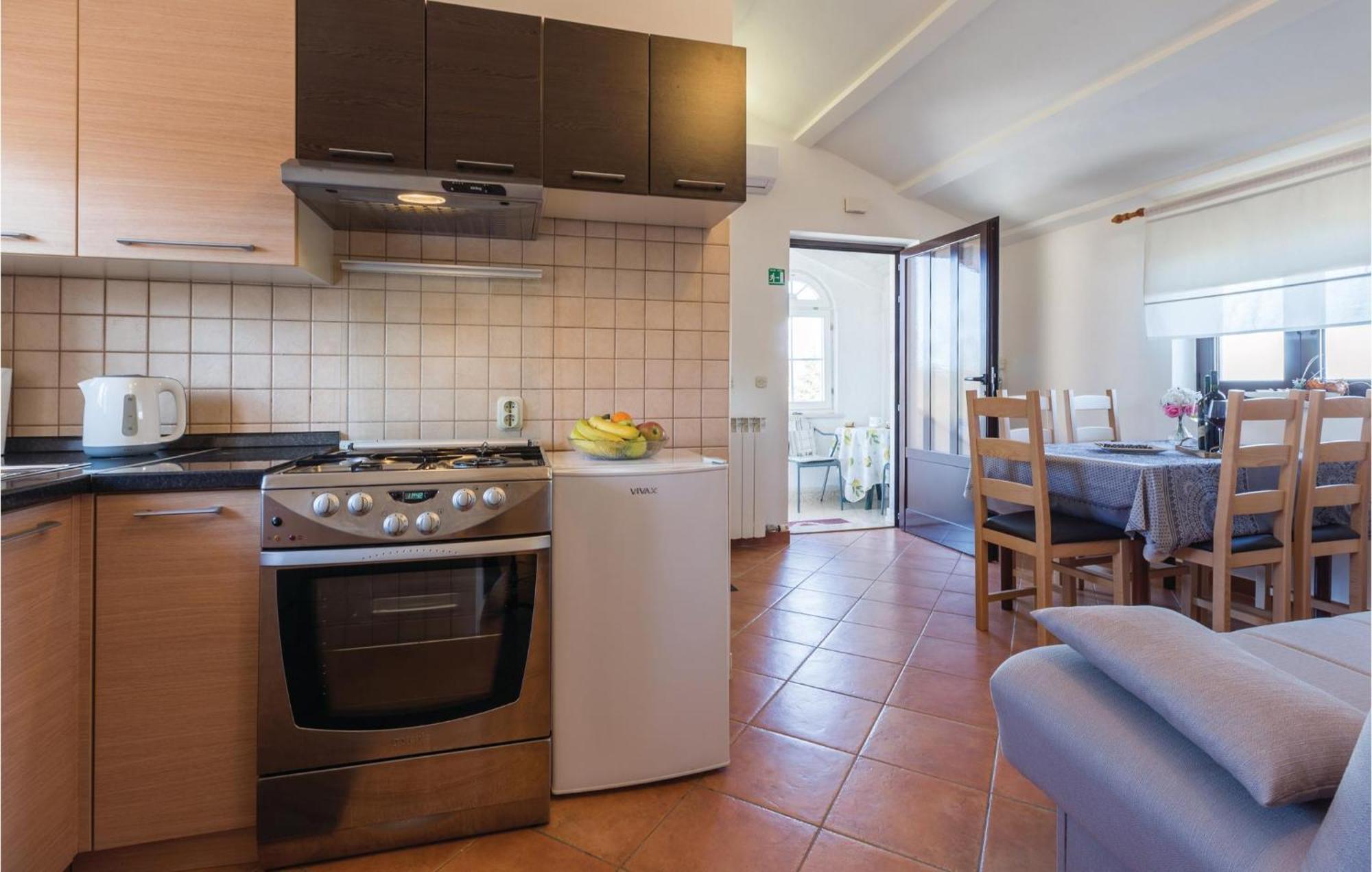 Amazing Apartment In Pazin With Wifi Katun Lindarski Buitenkant foto